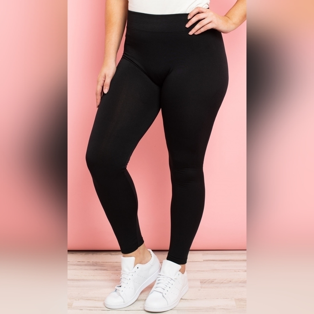 BLACK PLUS SIZES SOFRA SEAMLESS FOOTLESS FLEECE L… - image 3